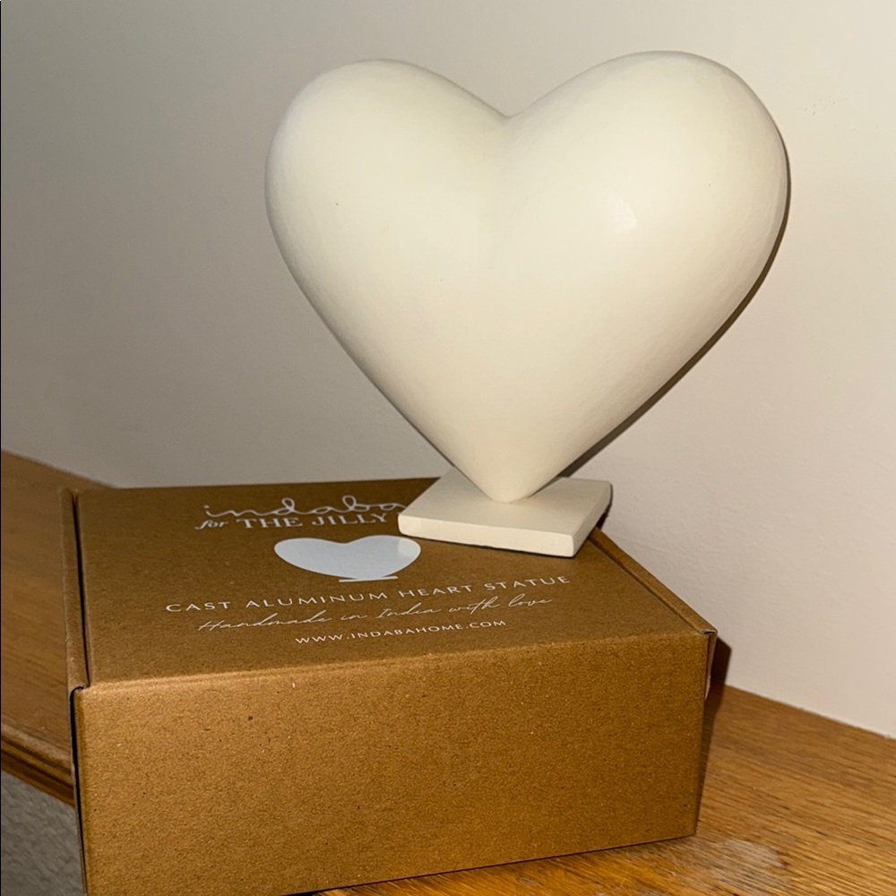 Indaba aluminum Heart